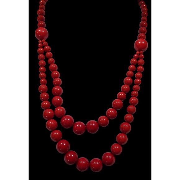Elegant Red Multilayer Graduated Beaded Necklace - Picture 2 of 5